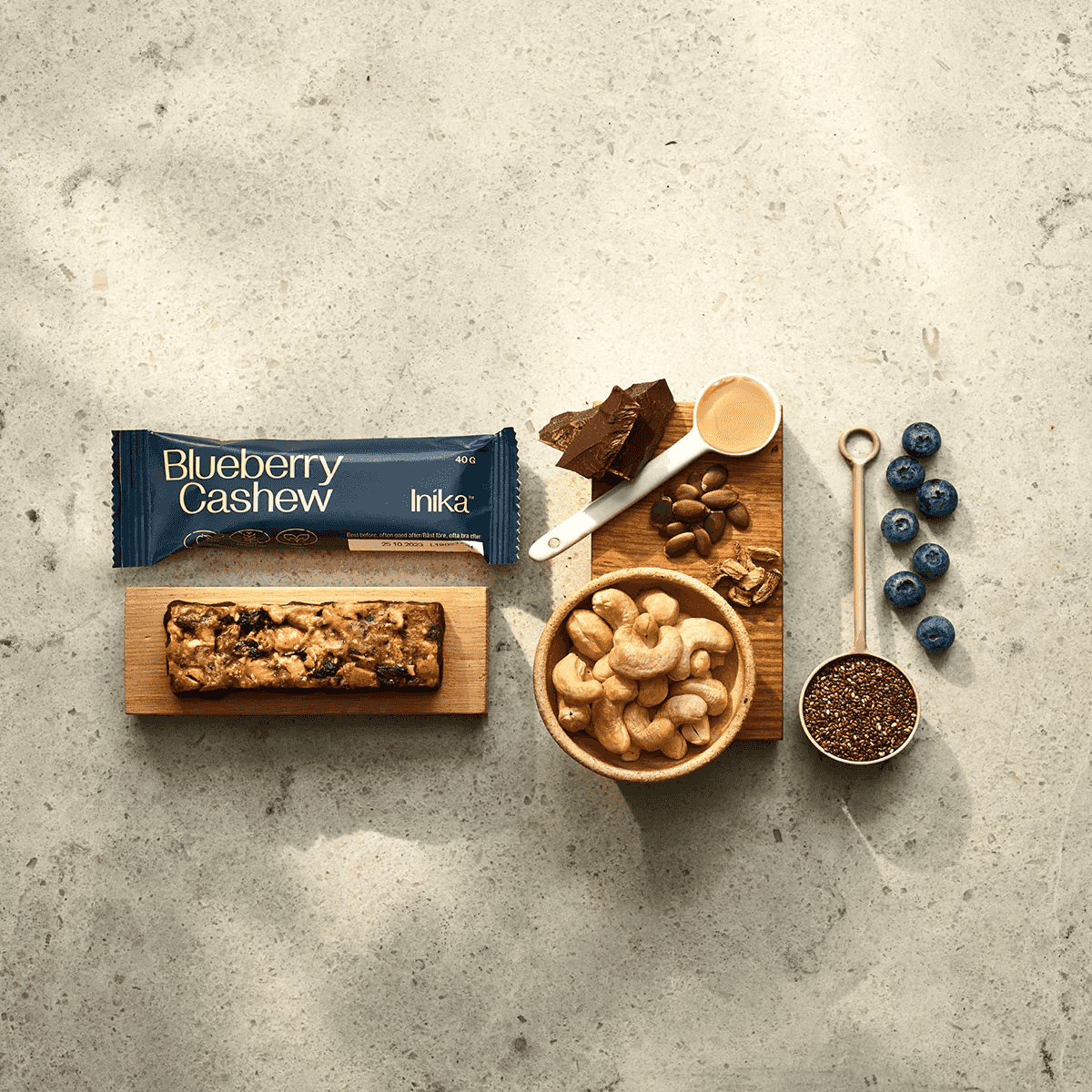 Inika Superfoods Blueberry Cashew Bar 12-pack Inika Superfoods Blueberry Cashew Bar 12-pack